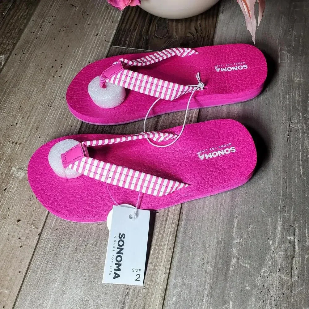 NWT Sonoma Goods for Life Sonnyy Kids Thong Sandals Pink Stripe Size 2